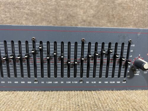 MONO DOD 831 SERIES II GRAPHIC EQUALIZER-31 BAND STEREO EQ-TESTED-WORKS-XLR 1/4" - Picture 4 of 9