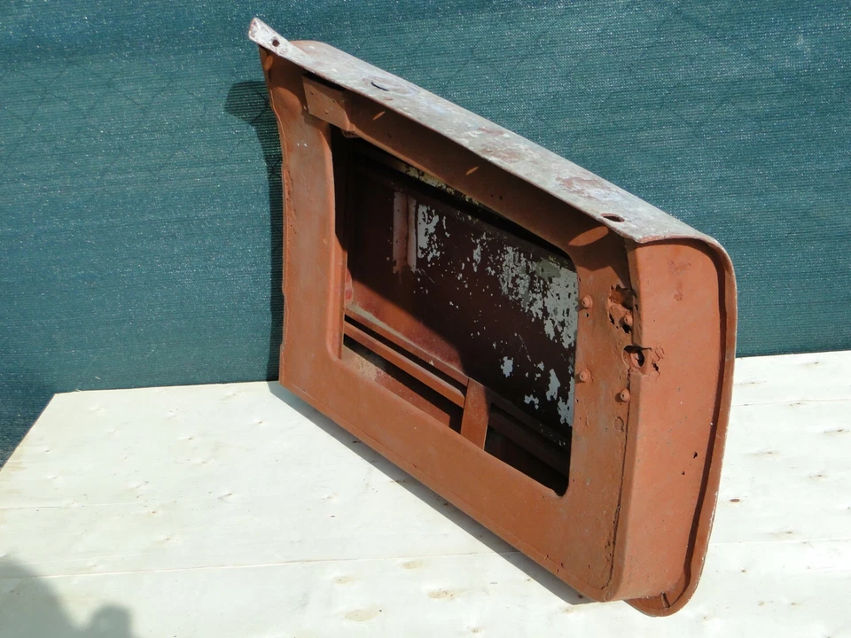 MGA RH Passenger Door Shell with Aluminum Skin OEM 1956-1962 GENUINE MG AFH1667 - Image 3 of 4