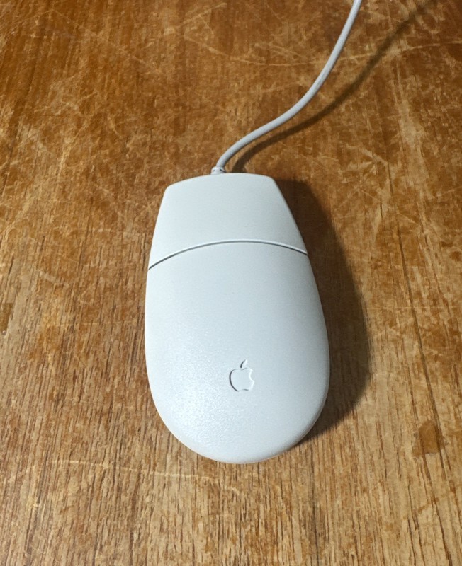 Vintage Apple Macintosh Mac Desktop Bus Mouse II (M2706)