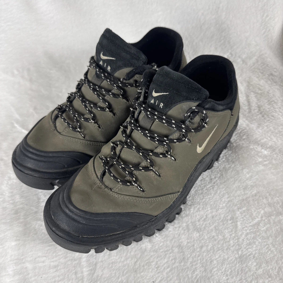 Vintage 2003 Nike ACG Waterproof Goretex Hiking Boots size 10 mens leather Vintage Nike Hiking Boots In Men main image 4