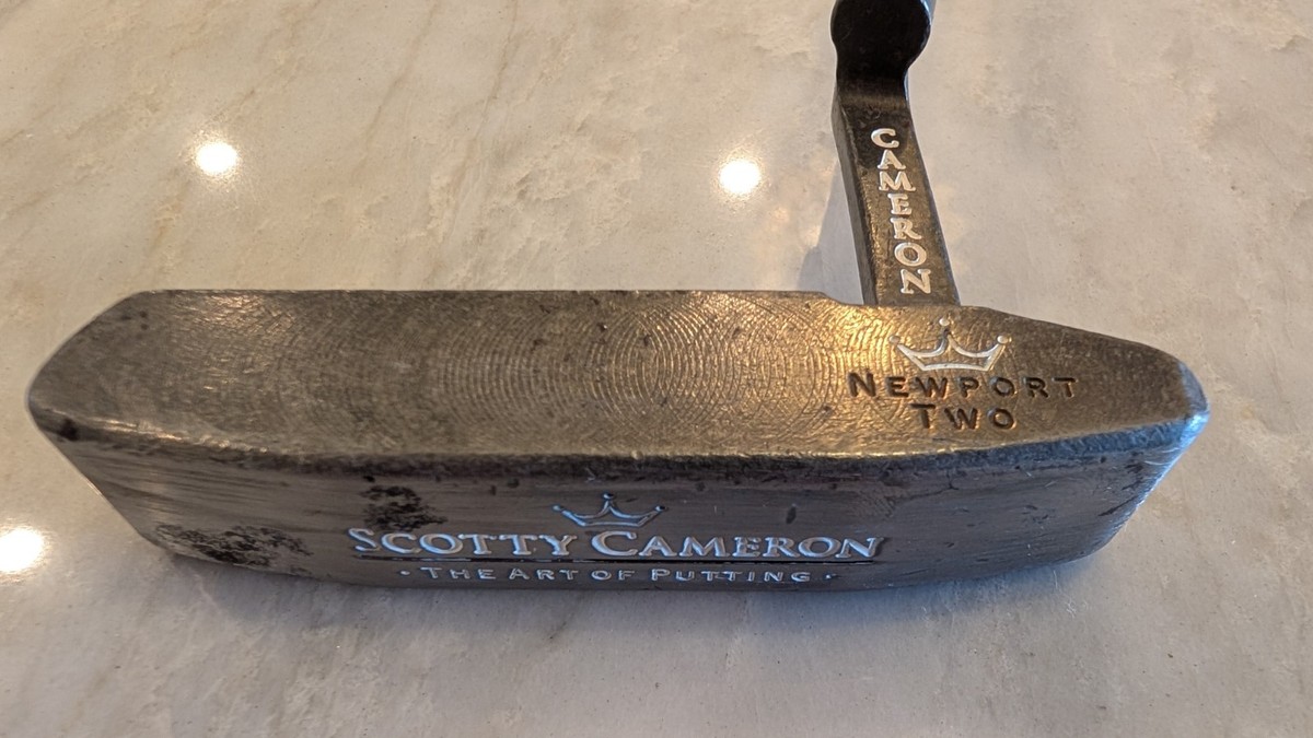 Scotty Cameron Oval Track Newport 2 the Art of Putting Oil Can