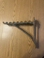 VINTAGE WALL MOUNT CAST IRON HORSE TACK / TOOL HANGER BRACKET FARM FRESH