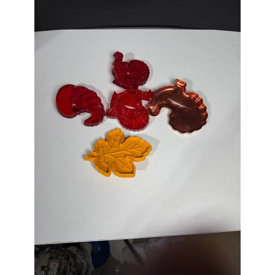 Juego de cortadores de galletas de acción de gracias sombrero de hoja de pavo moldes para hornear de otoño de colección Foto 2 de 2