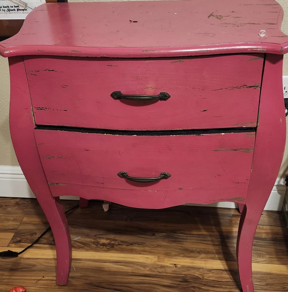 Cómoda de madera rosa con 2 cajones Foto 2 de 2