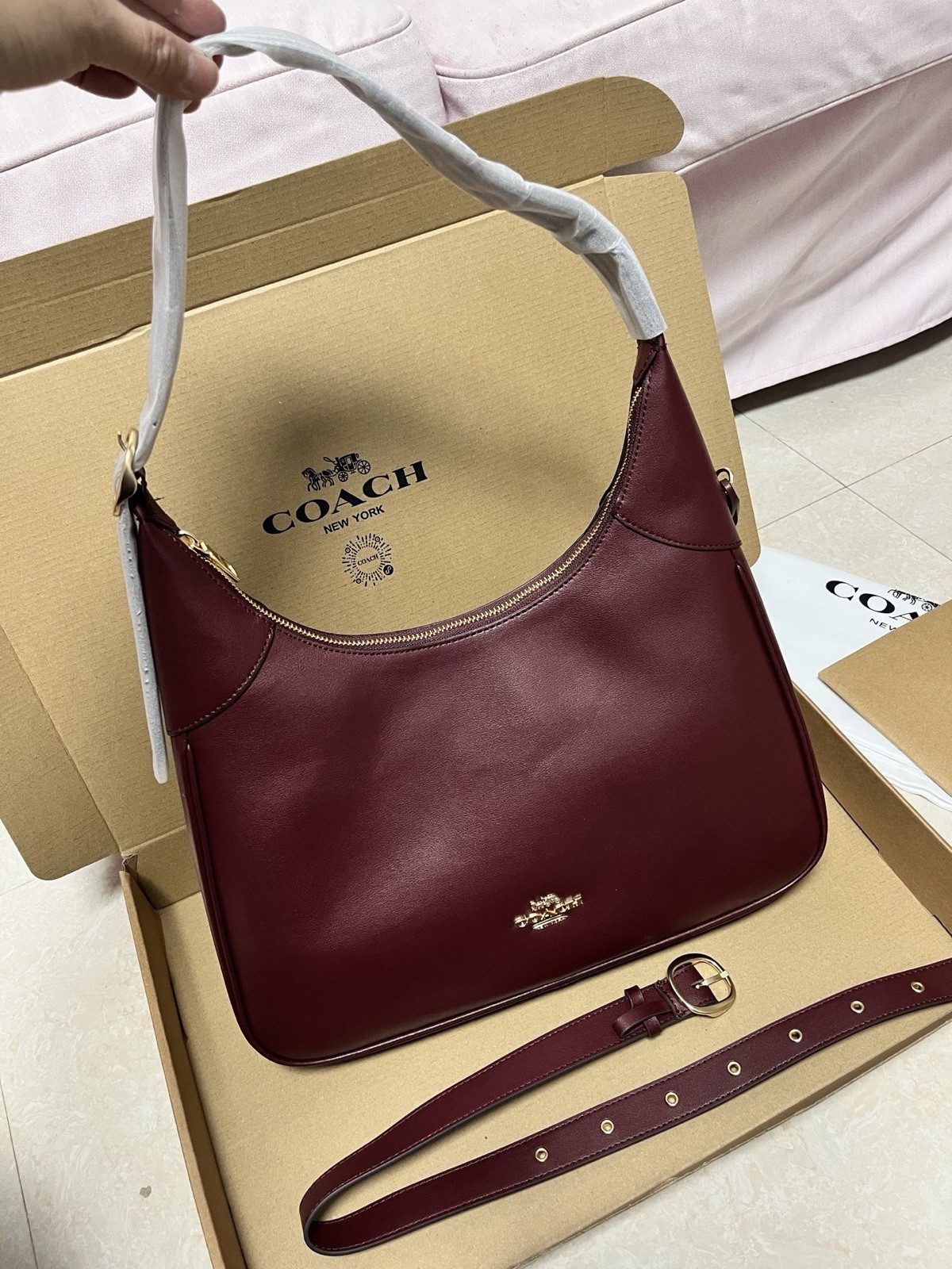 COACH Women’s Maple Shoulder Bag Leather Handbag Purse Authentic