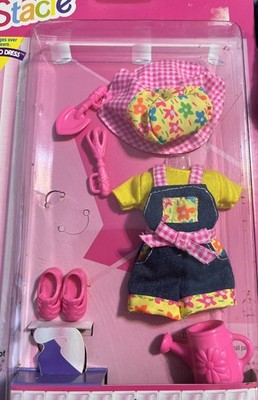 Vintage Stacie Barbie 1996 Gardening Outfit Sealed 15882 Barbie s Little Sister