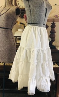 Vintage Antique 1940’s Sweet Cotton Tiered Lace Trim Crinoline Petticoat W 20 36