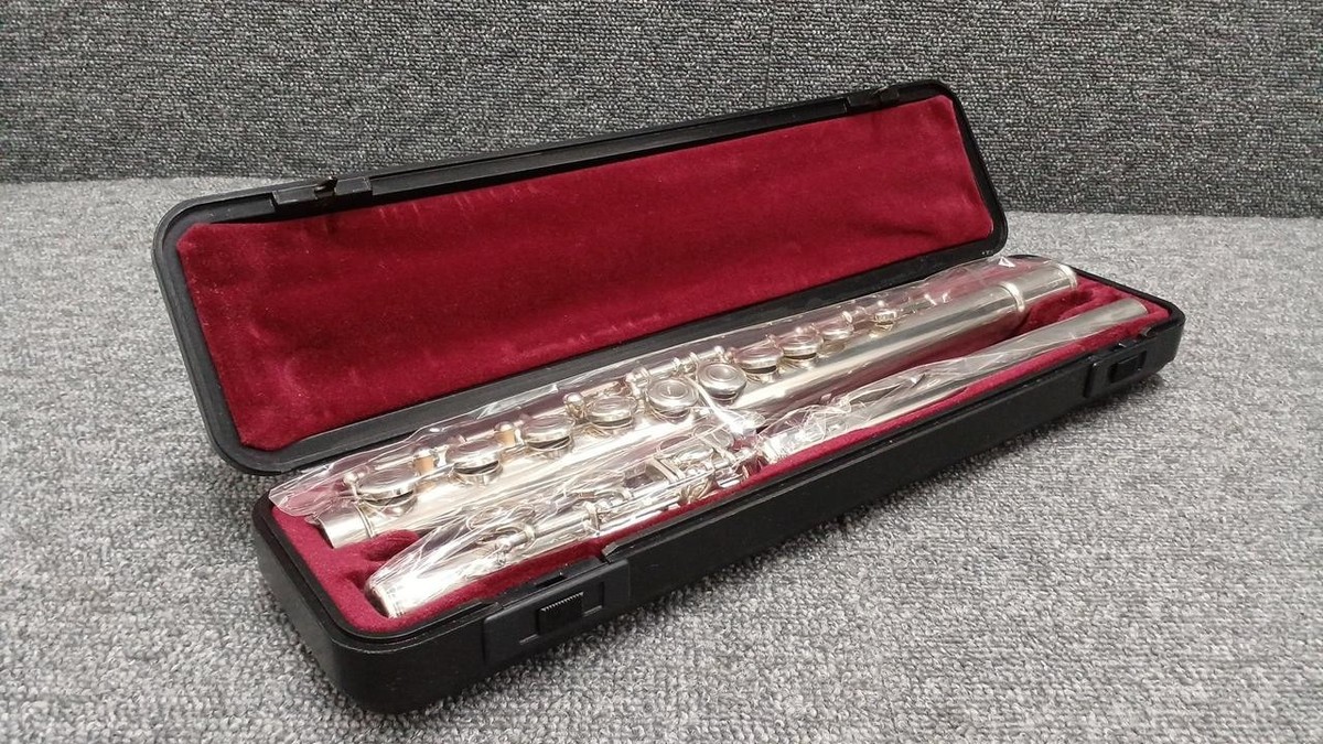 【極上品】ヤマハ YFL-221SⅡ フルート 銀メッキ Yamaha YFL-221SII Flute Nickel Silver Plated YFL-221 SII