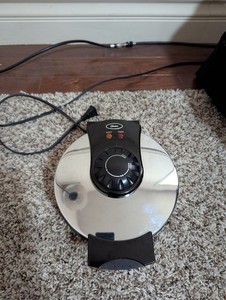 OSTER Round Waffle Maker Model 3883 Stainless Steel Nonstick Tested And Working