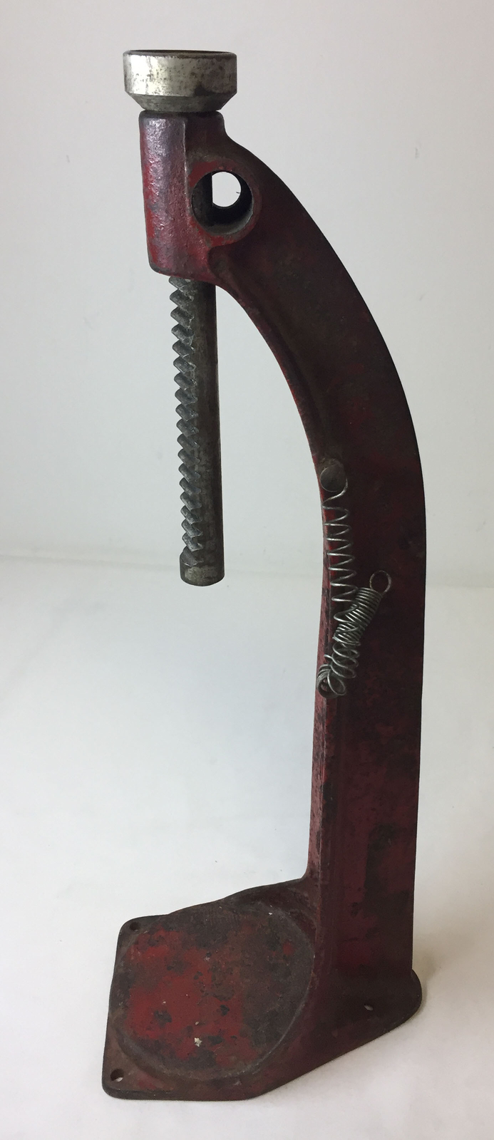 antique cast iron EVEREDY GEAR TOP Frederick, MD  BOTTLE CAPPER ~ missing arm