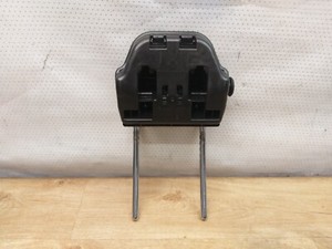 Mercedes W205 C-Kl Kopfstütze Gestell Kopflehne Vorne Links / Rechts A0009702226