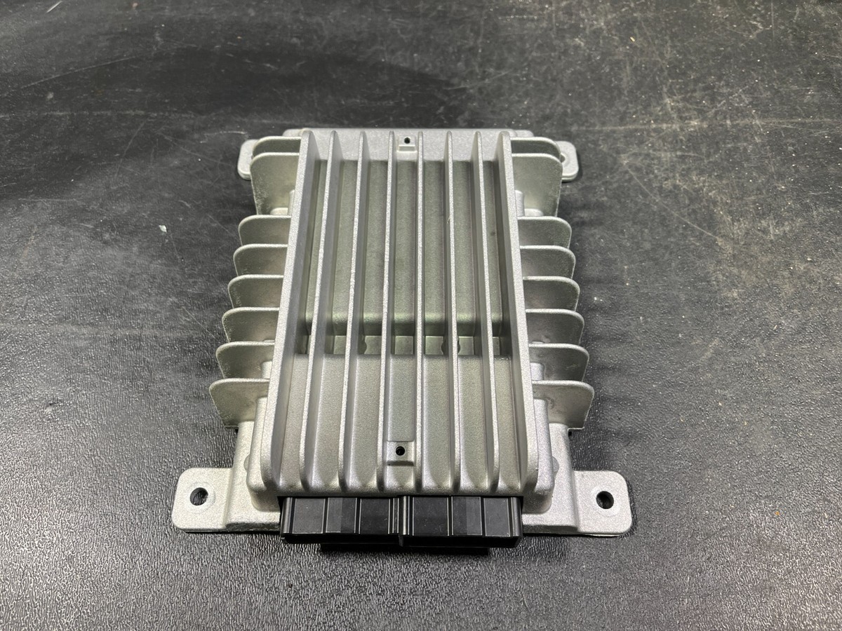 2009-2017 Infiniti FX35 FX37 FX50 QX70 Bose Amplifier Amp