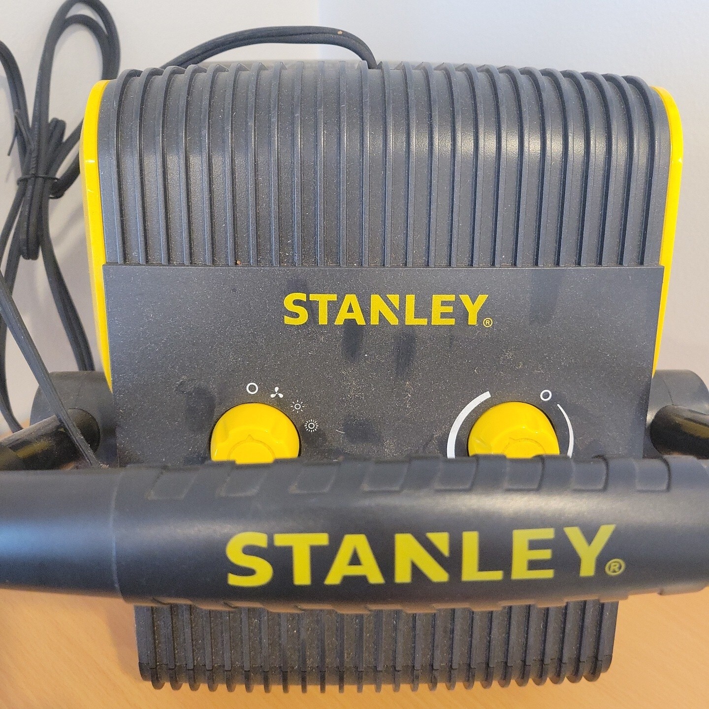 Stanley ST-300A-120 1500W 120V 60HZ Forced Air Electric Adj Heavy Duty  Heater | eBay