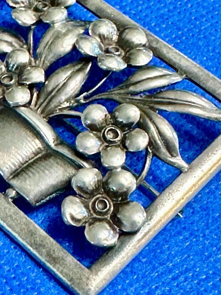 Unique Sterling Silver Rectangular Picture Framed… - image 3