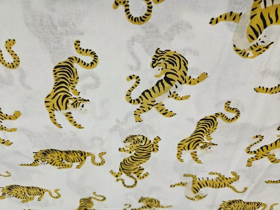 Telas de costura de tela de algodón impresas a mano de tigre blanco indio de 25 yardas Foto 3 de 4