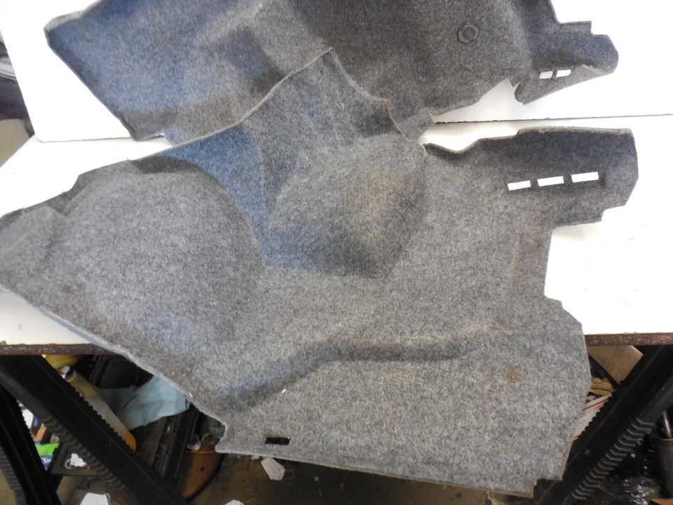 BMW 328i 1993-1998 convertible maletero alfombra izquierda, derecha gris 8119103 8119104 Foto 2 de 4