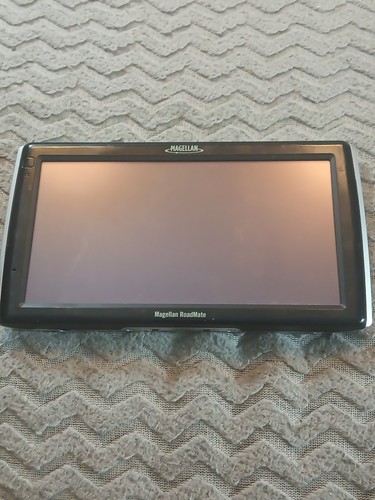 Magellan RoadMate 1700 - GPS 7” Screen, Tested Works Great - Picture 7 of 12