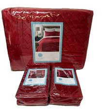 Martha Stewart Diamond Plush Quilt King Bedspread & 2 Standard Shams Red NEW