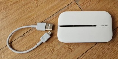 Huawei Mobile Wifi E5576-320 4G WLAN Router Weiß Reise Hotspot und Roaming