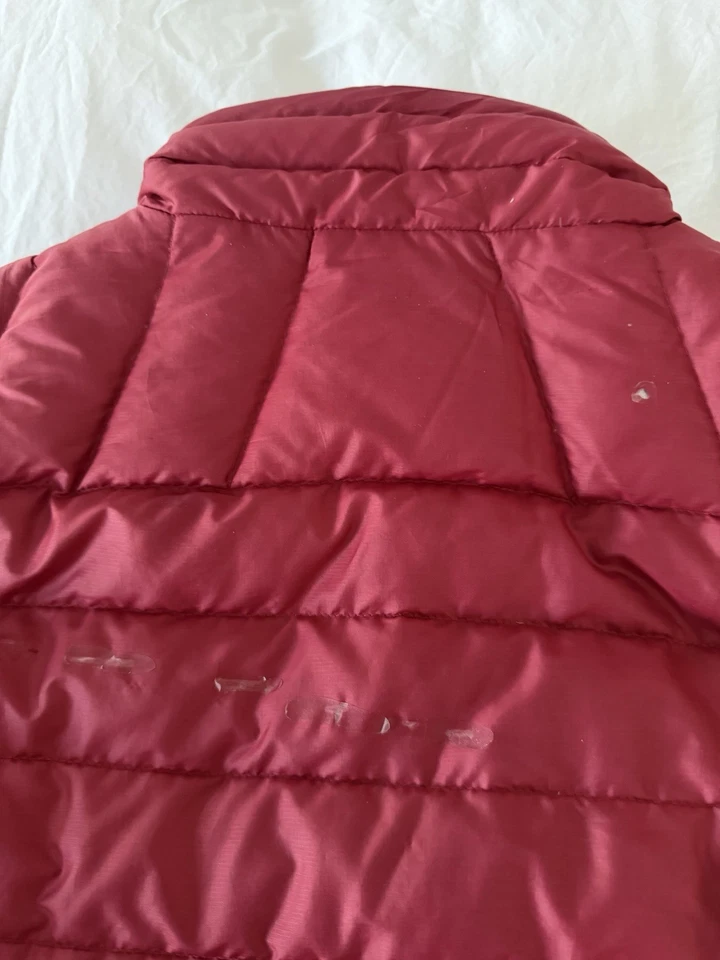 Patagonia Sweater Vest Mens Medium Red Full Zip Down Insulated - Image 4 of 4