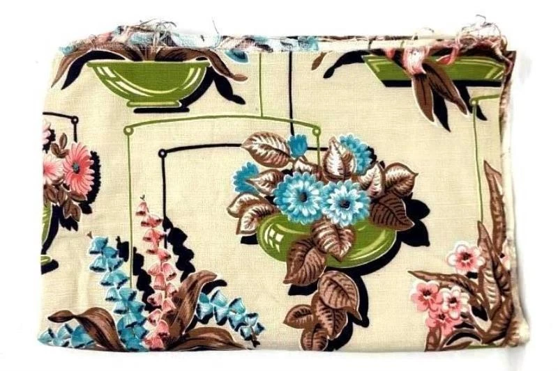 Vintage Tropical Floral Polyester Fabric Lot Green Panels & Remnants 64"x31" - Image 4 of 4