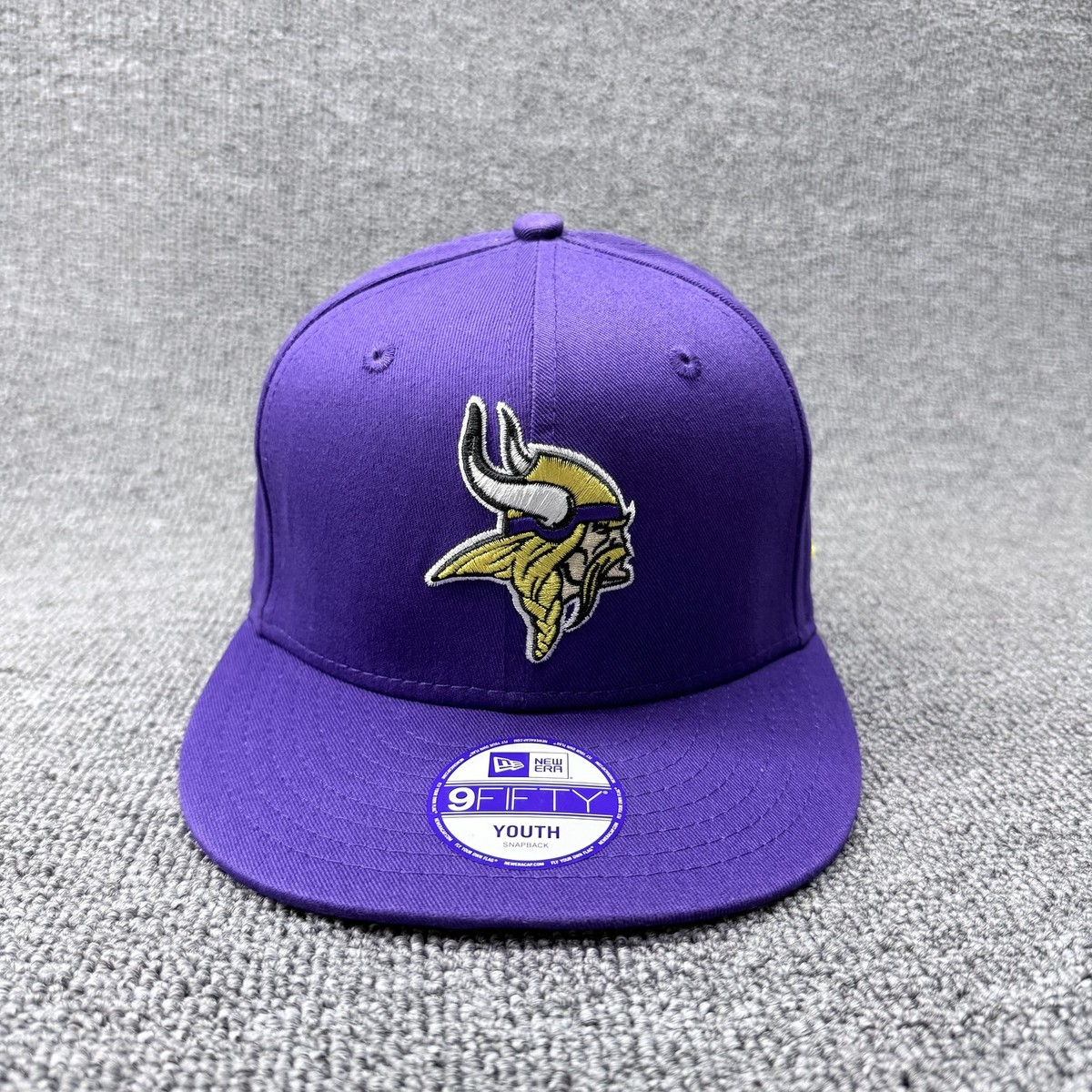 Minnesota Vikings New Era 9FIFTY Youth Snapback Hat Purple NFL Cap Gray 6