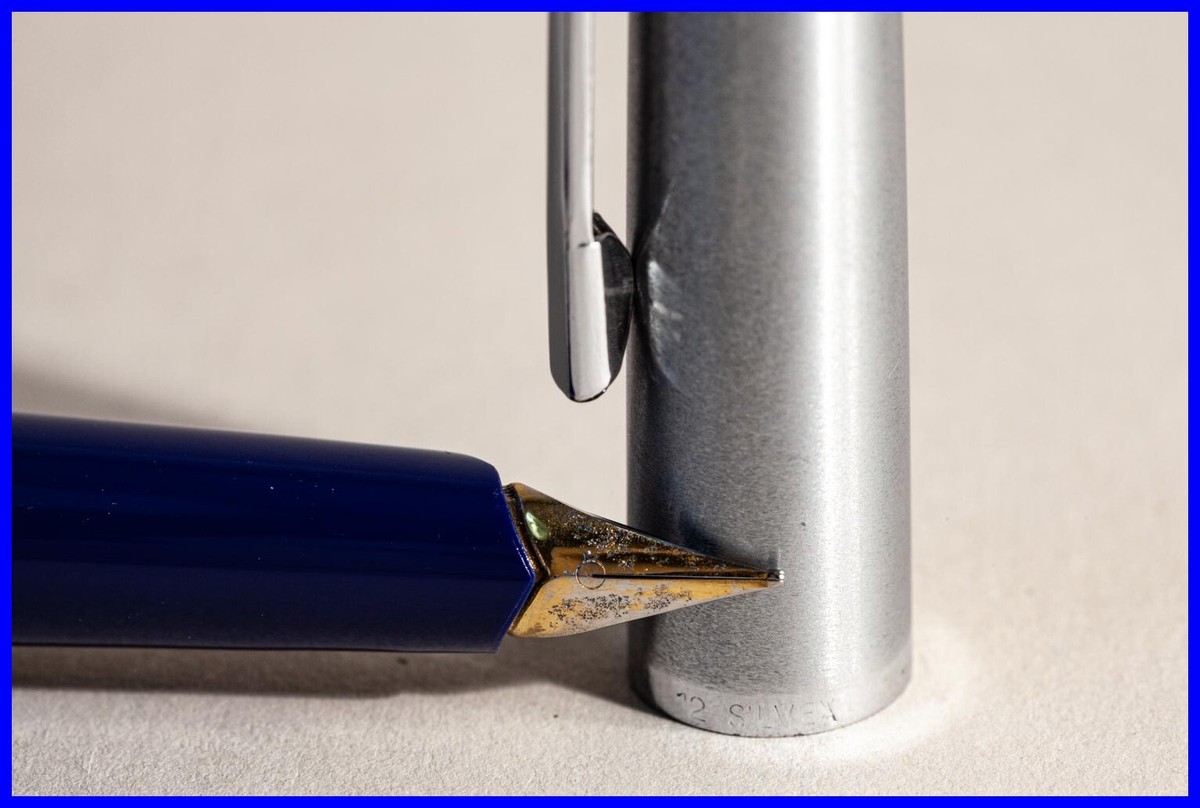 1970s PELIKAN SILVEXA 12 Patronen Füller in Blau & Stahl mit