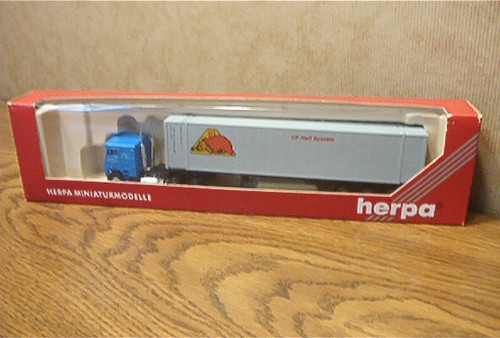 Tractor y remolque Herpa Miniature escala HO #6234 - Sistema de rieles CP | Zustand: New