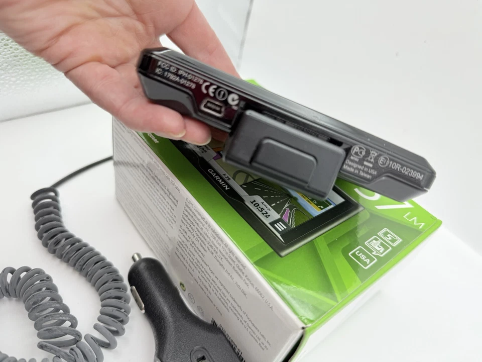 Garmin NUVI 57 LM Navigation System GPS Unit 5” Screen Used - Image 4 of 4