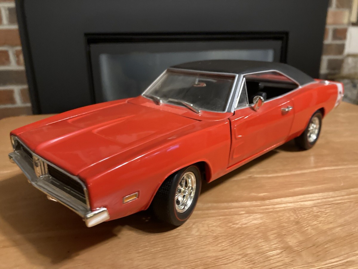 ミニカー HOTWHEELS 1/18 1969 DODGE CHARGER 1969 dodge charger 1/18 Diecast Car by Hot Wheels | eBay