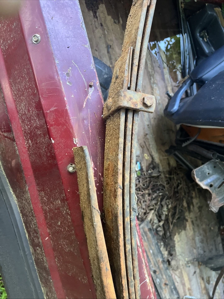 Muelle hoja cama corta Jeep Commanche Foto 2 de 4