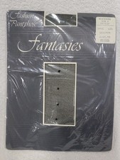 Vintage Bradlees Fantasies Polka Dot Pantyhose Size 2
