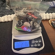 LARGE LOT OF KEYS 2.02 POUNDS some old Lot 14