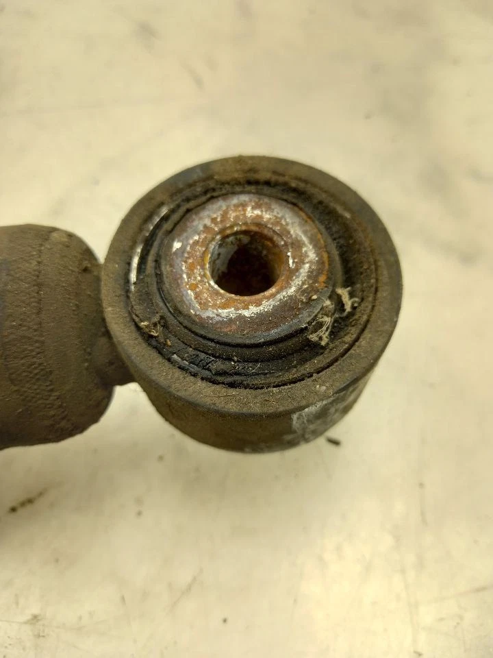 01 02 03 04 TOYOTA SEQUOIA PASAJERO DELANTERO DERECHO PUNTAL 4X4 Foto 4 de 4