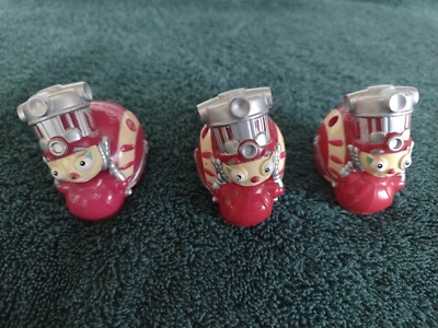 The Robots Movie AUNT FANNY pull back Go racer Kellogg Toy 2005 Lot Of ...