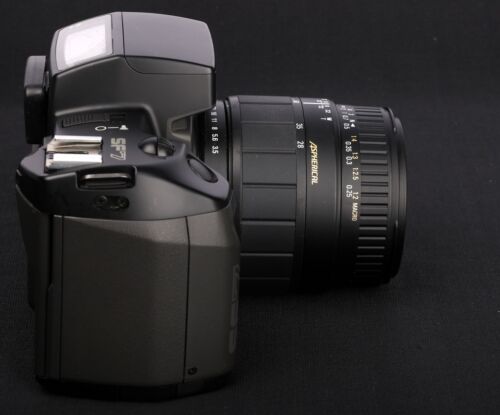 Pentax SF7 QD 35mm Film AF SLR + Sigma AF 28-80mm Asph Lens & AF200SA Flash Kit - Picture 8 of 13