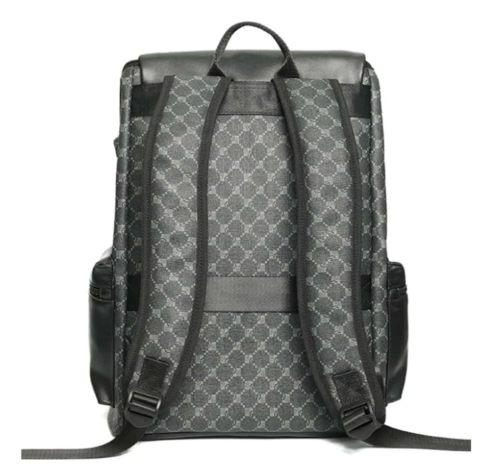 Mochila de 17 pulgadas para viajes de cercanías o escuela Foto 2 de 3