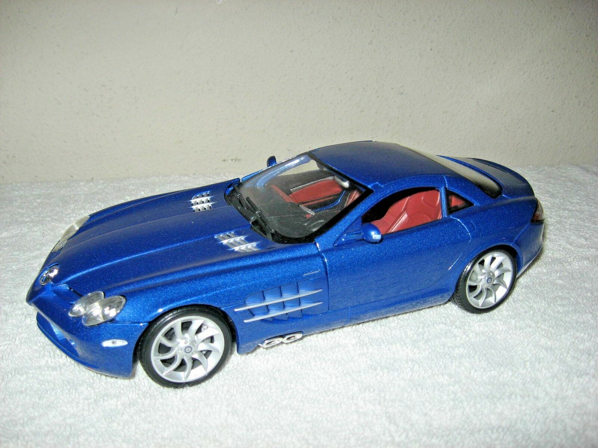 MERCEDES BENZ SLR McLAREN BLUE MAISTO 1:18 OPENING HOOD DOORS
