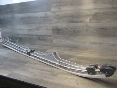 2005 05 Polaris Indy RMK 900 Snowmobile Suspension Rails Runners Mounts
