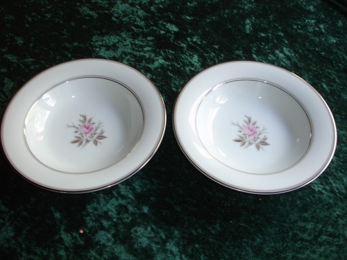 TWO NORITAKE CHINA SOUP BOWLS 5794 ROANNE EXCELLENT