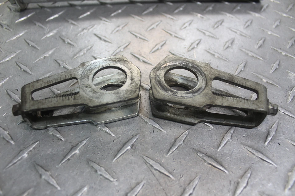 2013 DUCATI MONSTER 696 REAR AXLE W/ CHAIN PULLERS 81910662A - Image 4 of 4