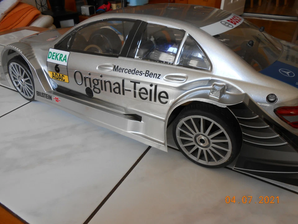 AMG Mercedes C-Klasse DTM 2008 Kyosho 1:8 NEU Versand möglich!!! # Restposten - Bild 2 von 4