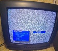Vintage 1996 Magnavox 13  CRT TV 13P605-00AA Retro Gaming TV Receiver Philips