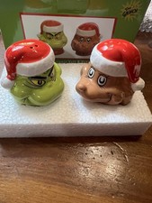 Grinch  Max Salt And Pepper Shakers