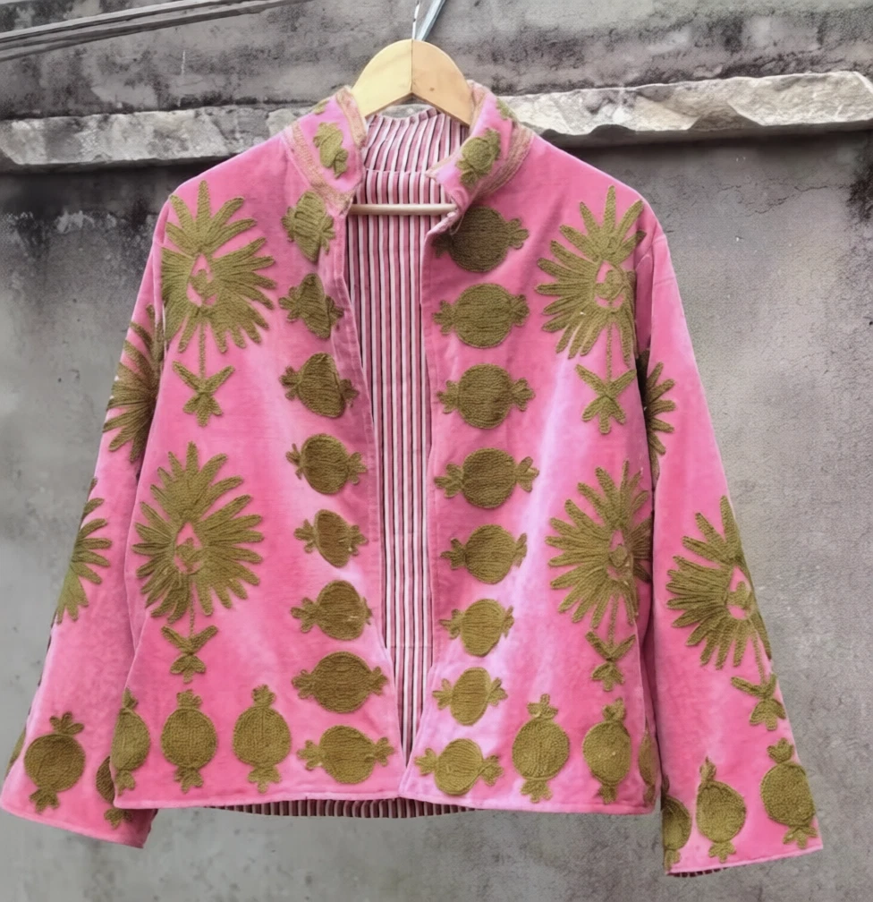 Artisan Embroidered Velvet Kimono Jacket - Boho Ethnic Floral Short Coat
Opens in a new window or ta
