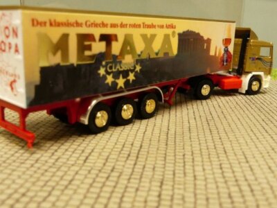 1/87 Herpa Albedo Volvo F12 METAXA Koffer Sattelzug | eBay