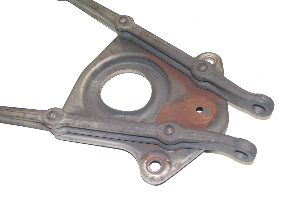 2 brazos de control inferiores de suspensión delantera HECHOS EN EE. UU. 1939-1953 PAR Oldsmobile Foto 3 de 3