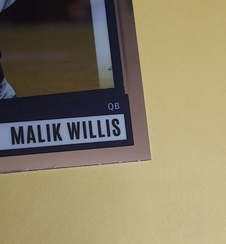 Malik Willis 2022 Chronicles Score Football Rookie #SP-305 Titans - Picture 5 of 6