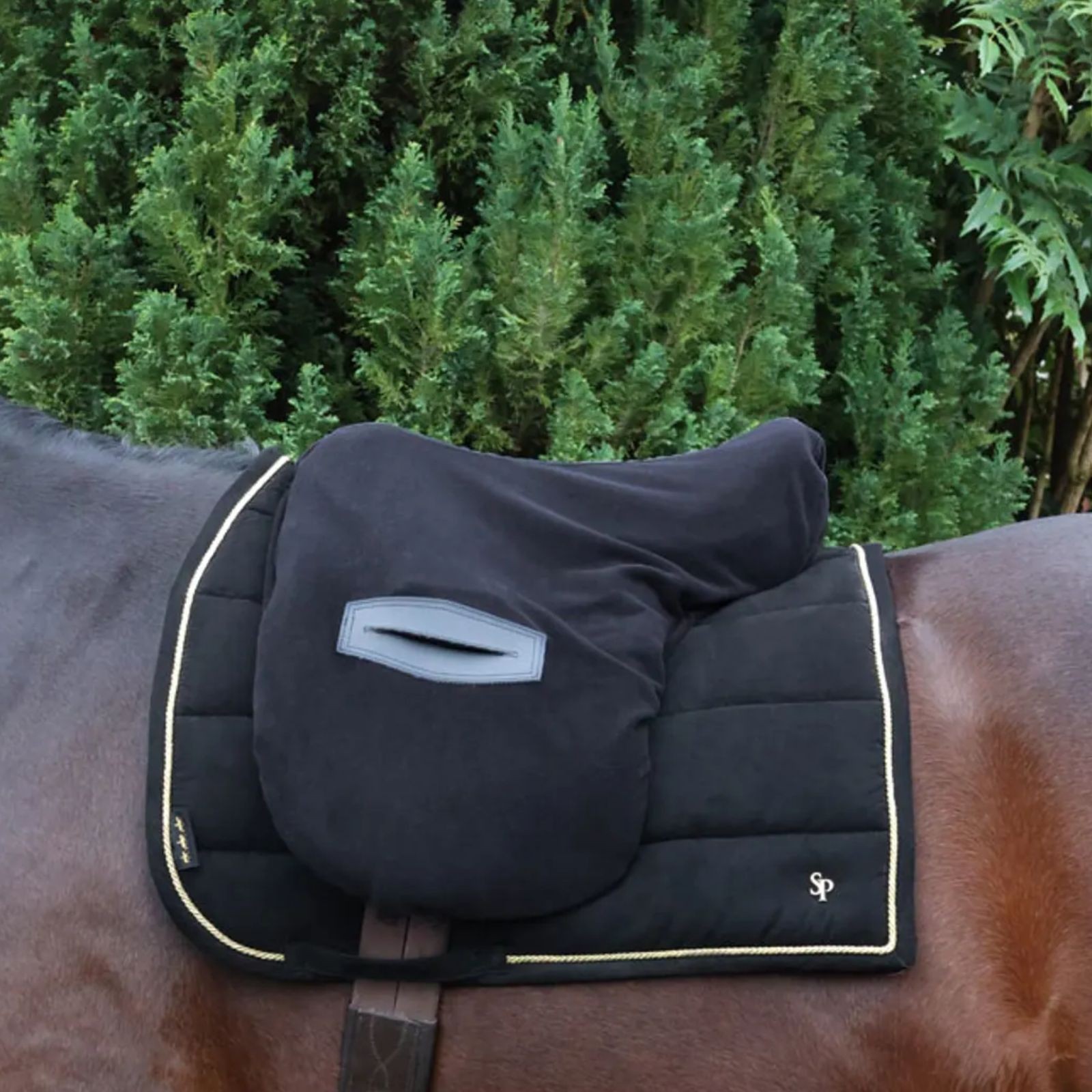 SUPREME PRODUCTS  Royal Occasion Ride On Saddle Cover