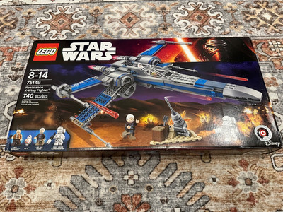 LEGO Star Wars: Resistance X-Wing Fighter SET 75149 Poe Blue Set Vintage